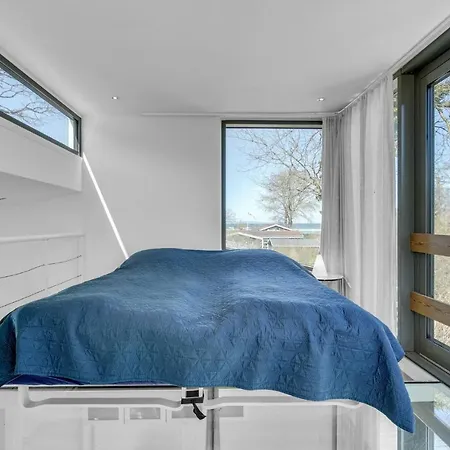 In Dronningmlle With 3 Bedrooms And Sauna 2 Feriehus *
